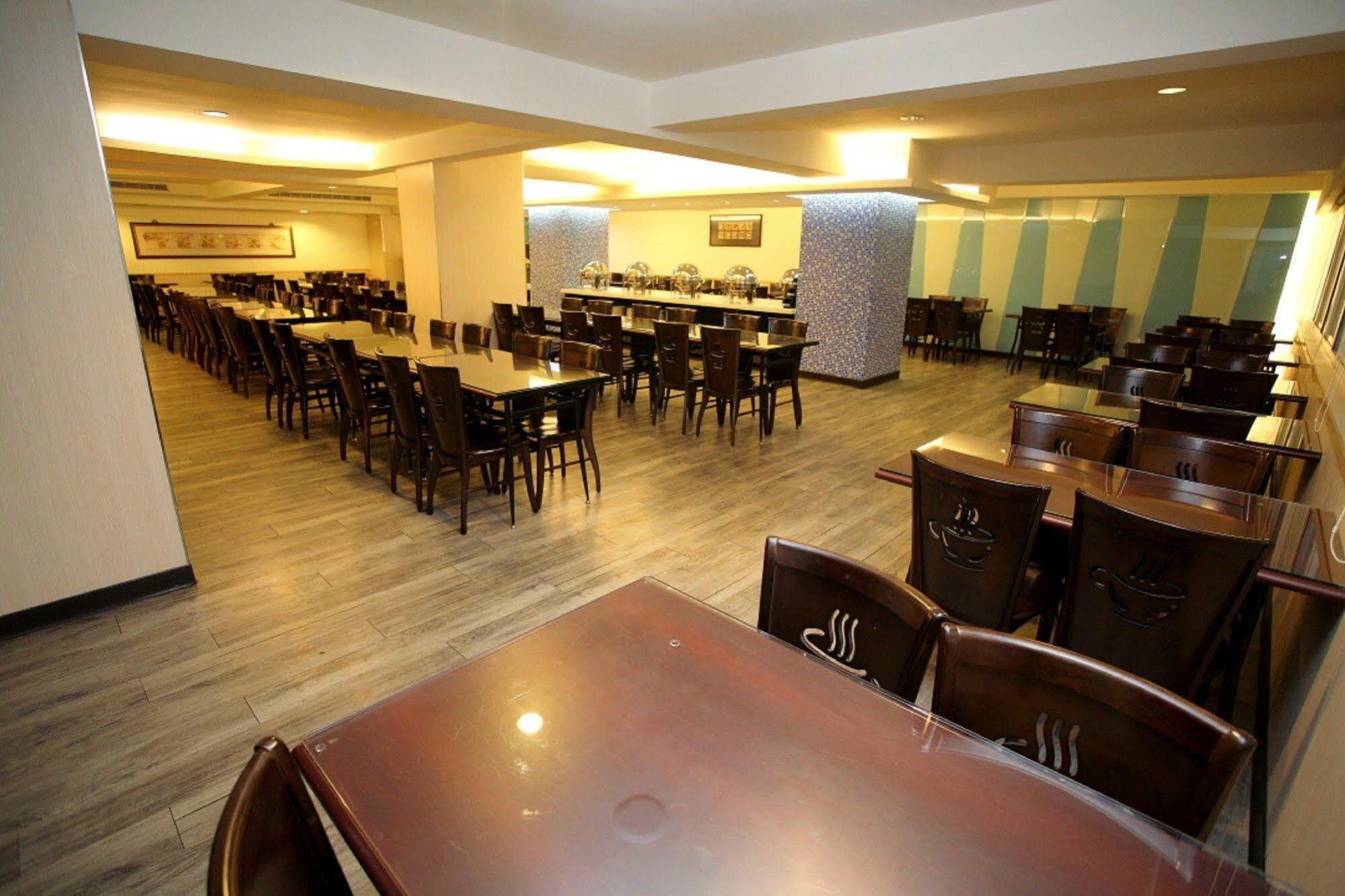 Fish Hotel Kaohsiung Eksteriør bilde
