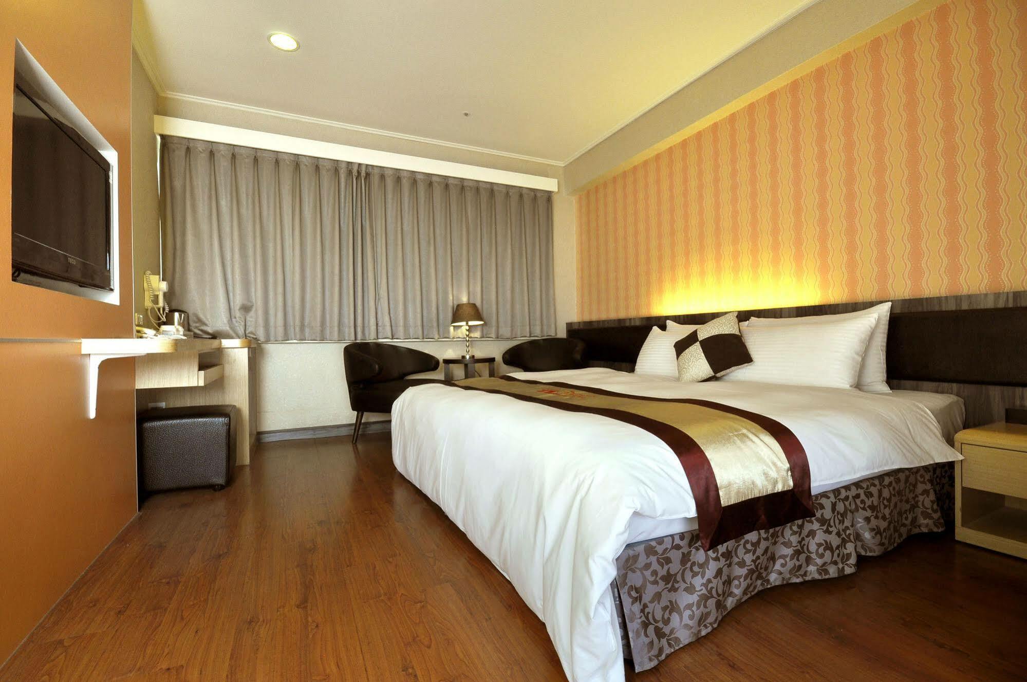 Fish Hotel Kaohsiung Eksteriør bilde